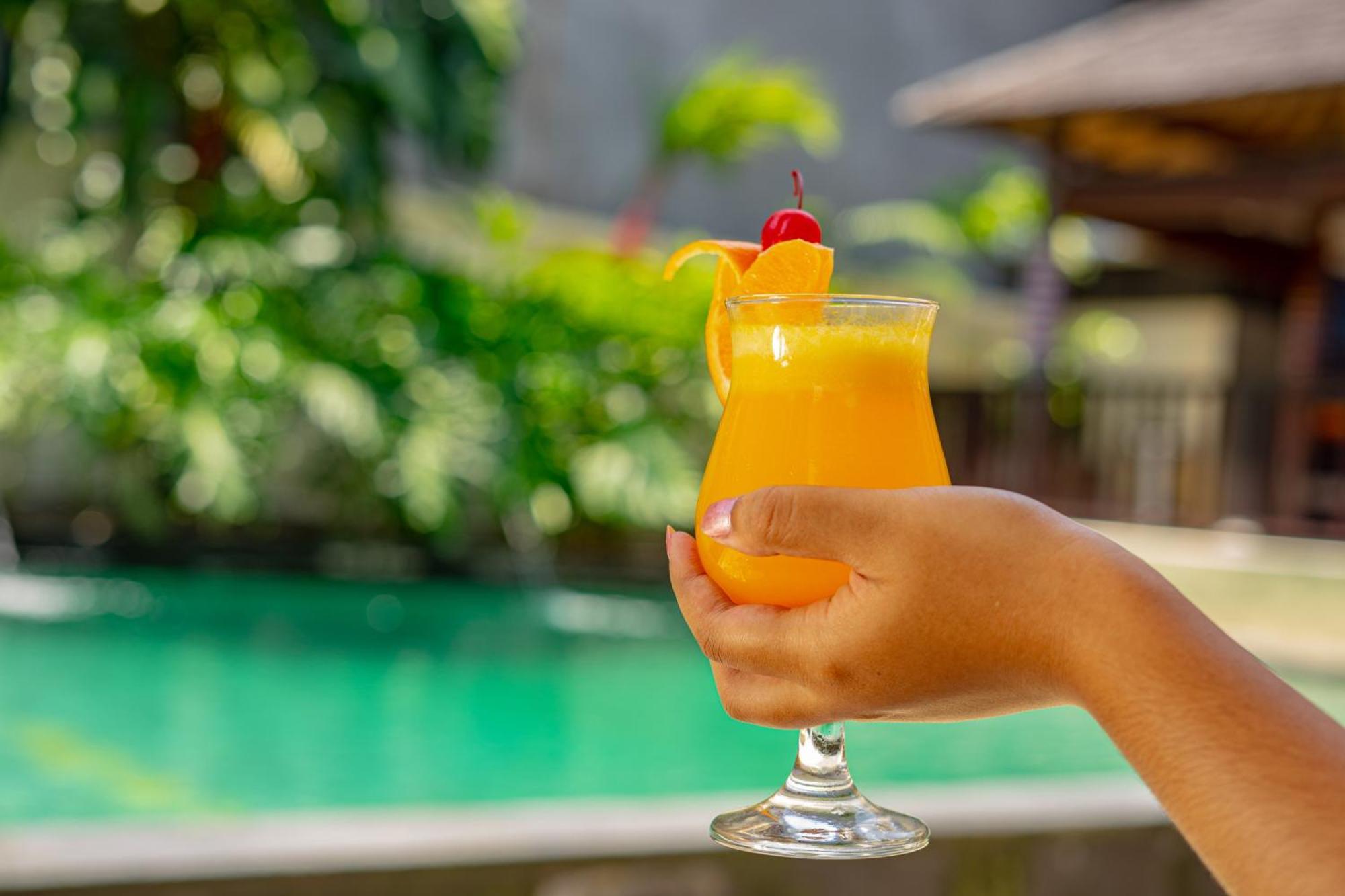Bali Summer Hotel By Amerta Kuta Lombok Exterior foto